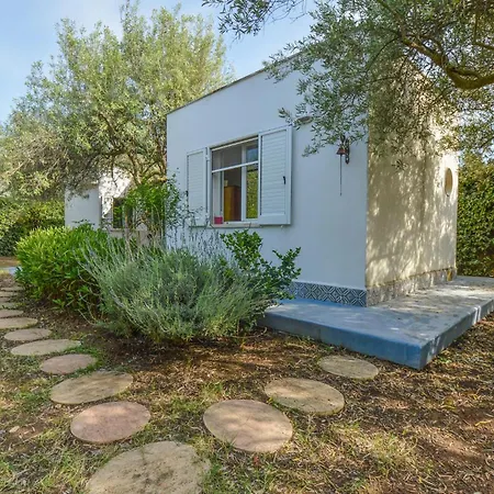 Casa vacanze Beautiful In With Wifi Cinisi